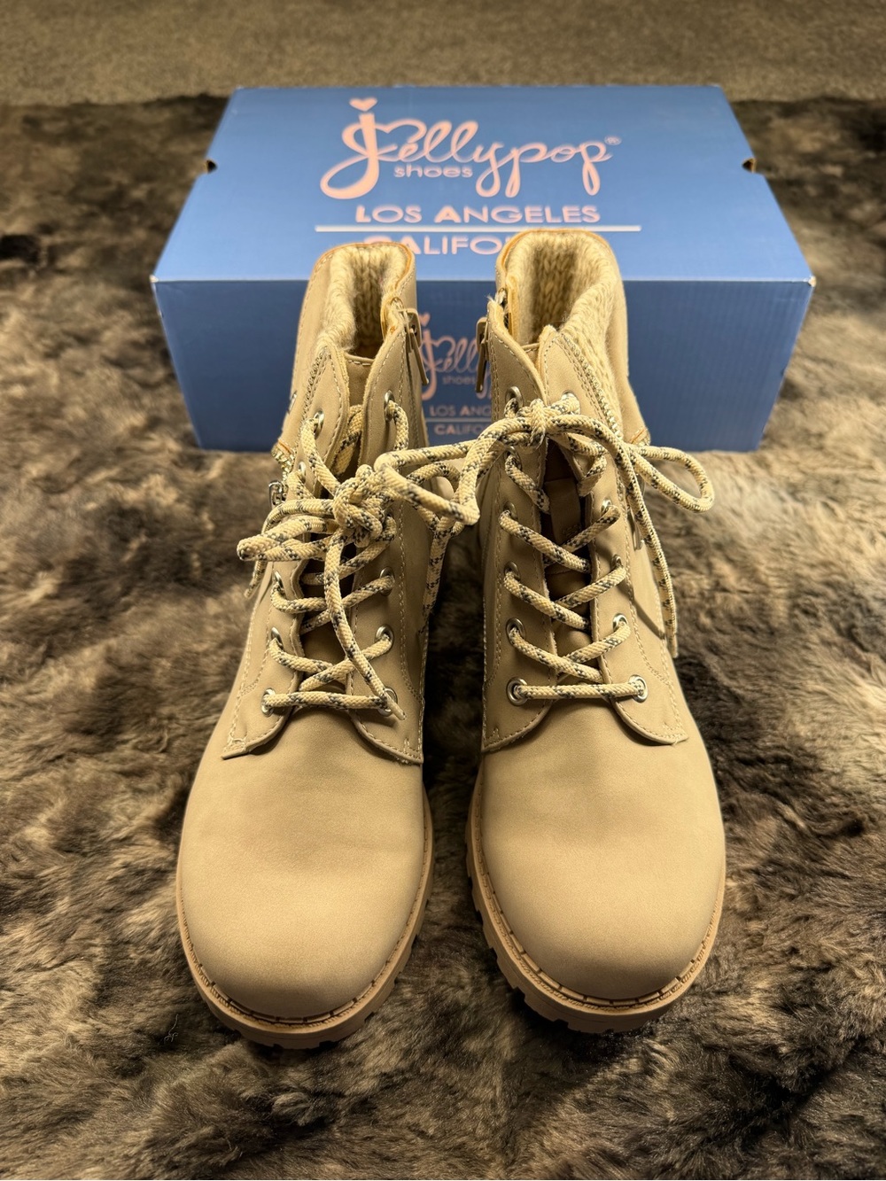 Jellypop Memories Gray Taupe Lace Up Combat Boots Knit Collar Women Size 7.5M